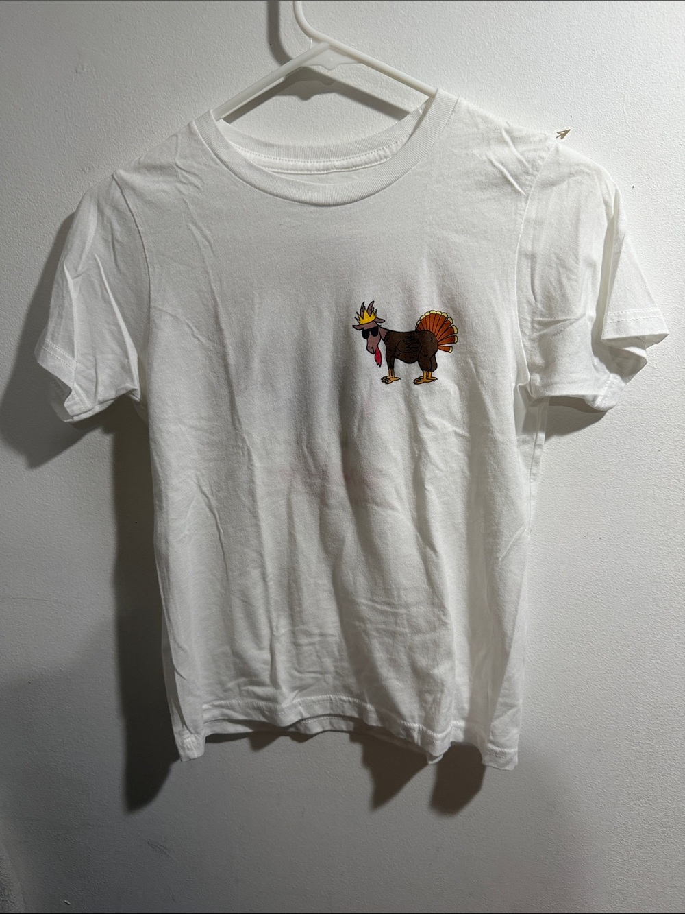 Kids White Short-Sleeve Tee with Cartoon Turkey Graphic